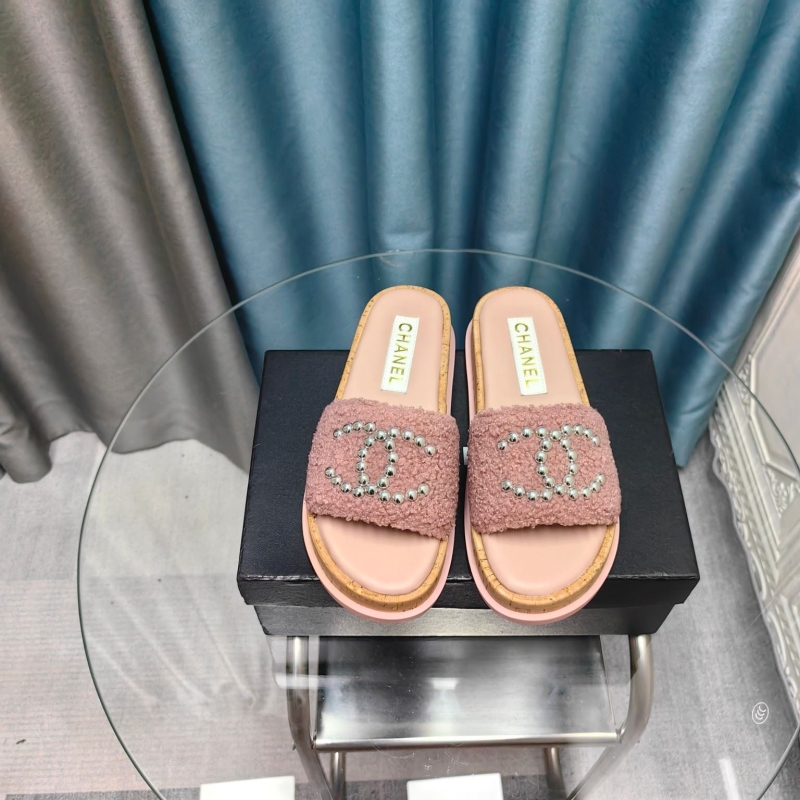 Ch*el slippers